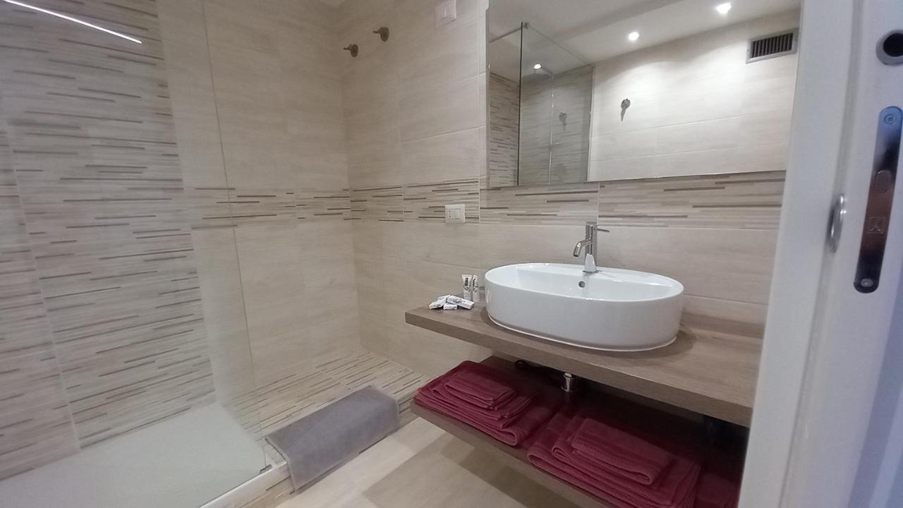 Crystal Apartment Рим Екстер'єр фото